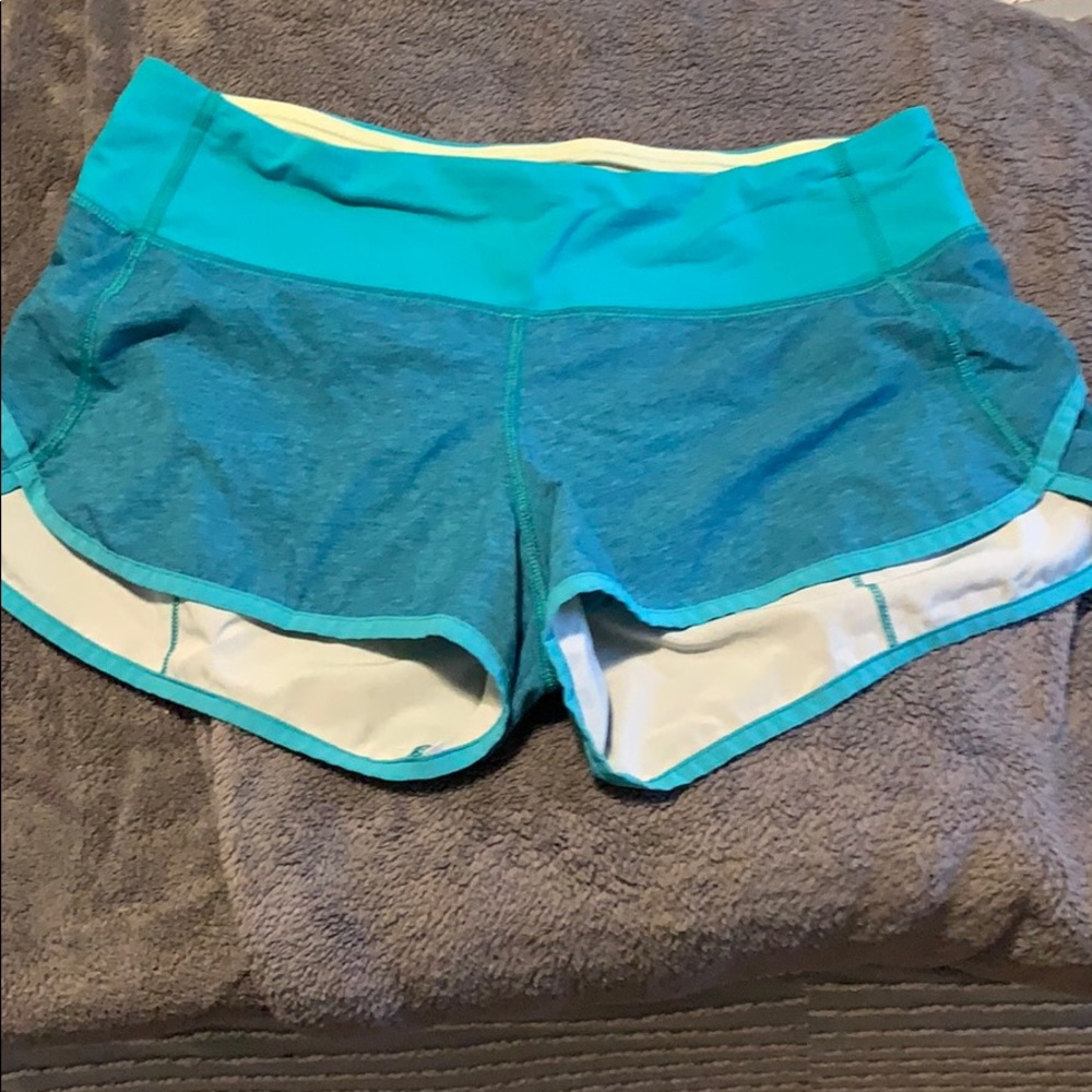 Lululemon size 6 Speed Up rare blue